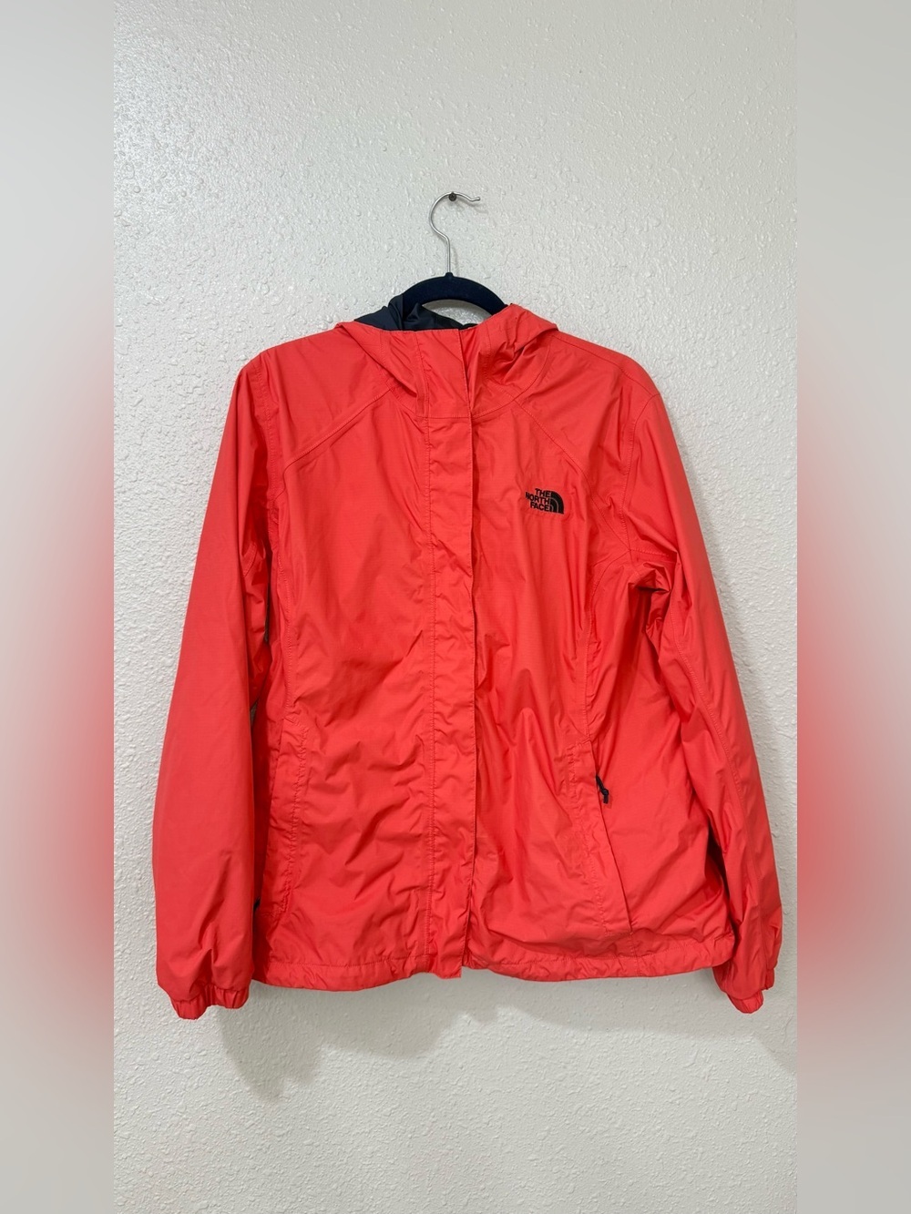 The North Face DryVent Hooded Rain Jacket Women’s Large Coral Pink Waterproof